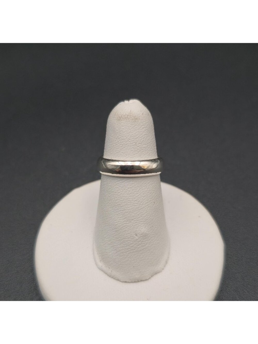 Size 4 Sterling Silver Minimalist Plain Stackable Band Ring A8602